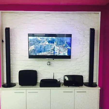 Super Mario V.i.p. Apartment *