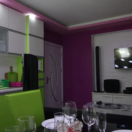 Super Mario V.i.p. Apartment